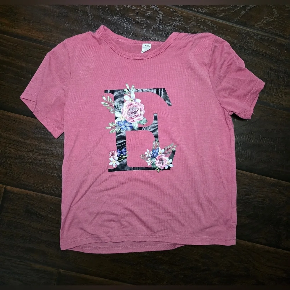 Shein Girls Pink Letter E Floral Short Sleeve Tee